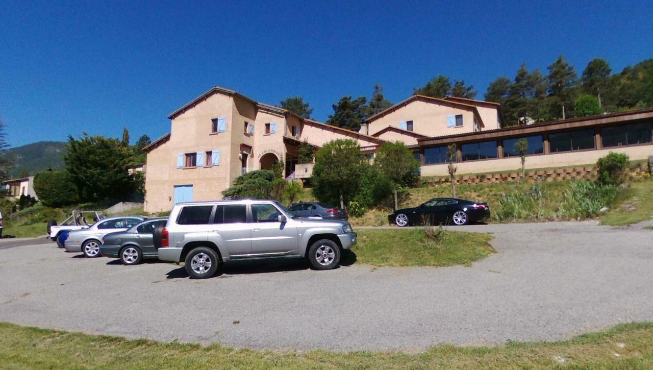 Mas Du Colombier Acomodação com café da manhã Saint-André-les-Alpes Exterior foto